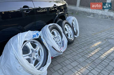 Позашляховик / Кросовер Mitsubishi Outlander 2008 в 
