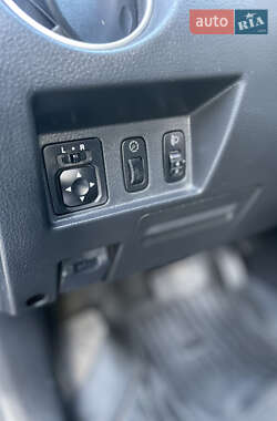 Позашляховик / Кросовер Mitsubishi Outlander 2008 в 