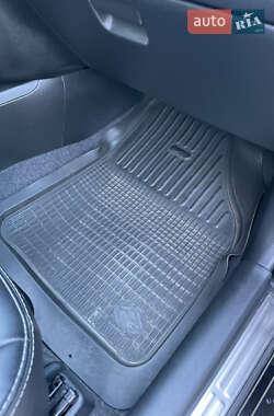 Позашляховик / Кросовер Mitsubishi Outlander 2008 в 
