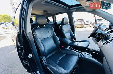 Внедорожник / Кроссовер Mitsubishi Outlander 2007 в 