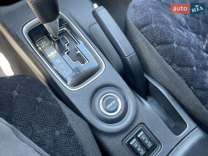 Позашляховик / Кросовер Mitsubishi Outlander 2016 в Кропивницькому