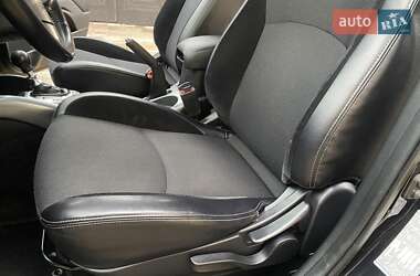 Позашляховик / Кросовер Mitsubishi Outlander 2010 в 