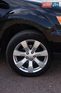Позашляховик / Кросовер Mitsubishi Outlander 2010 в 