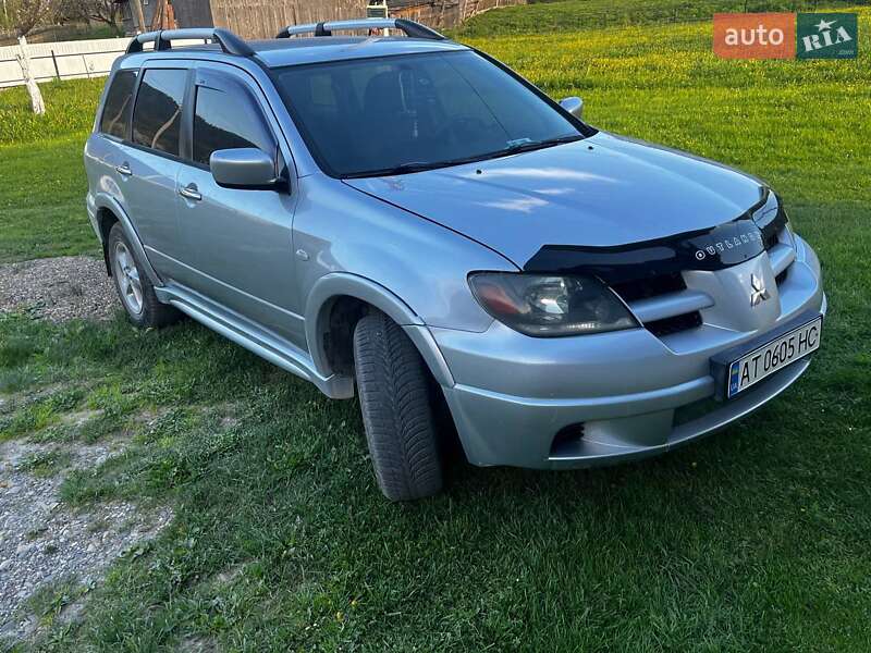Внедорожник / Кроссовер Mitsubishi Outlander 2006 в 