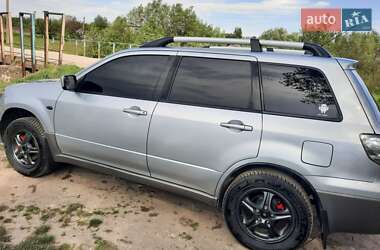 Внедорожник / Кроссовер Mitsubishi Outlander 2003 в 