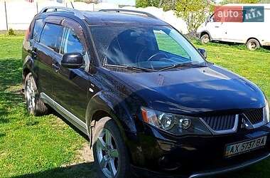 Внедорожник / Кроссовер Mitsubishi Outlander 2007 в 