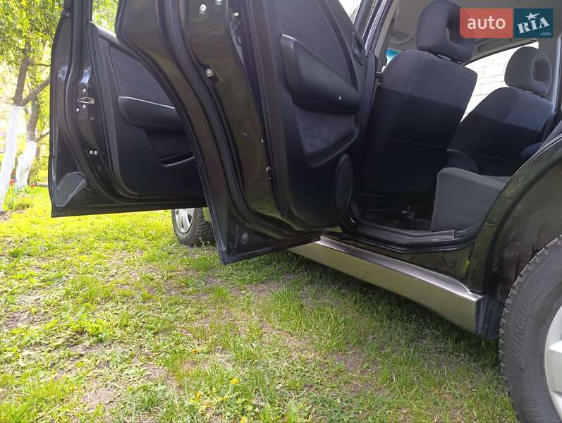 Внедорожник / Кроссовер Mitsubishi Outlander 2007 в Киеве