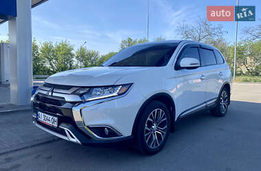 Позашляховик / Кросовер Mitsubishi Outlander 2015 в Кропивницькому
