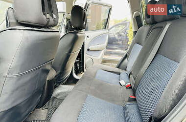 Внедорожник / Кроссовер Mitsubishi Outlander 2008 в 