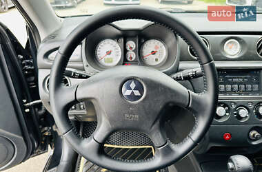 Внедорожник / Кроссовер Mitsubishi Outlander 2008 в 