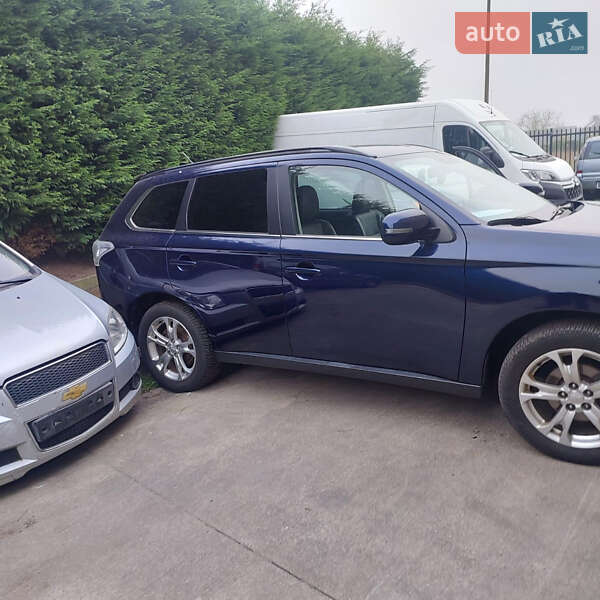 Позашляховик / Кросовер Mitsubishi Outlander 2013 в Куликові фото 7 Позашляховик / Кросовер Mitsubishi Outlander 2013 в Куликові