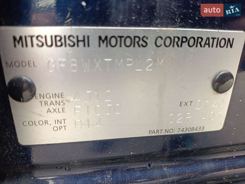 Внедорожник / Кроссовер Mitsubishi Outlander 2018 в Киеве