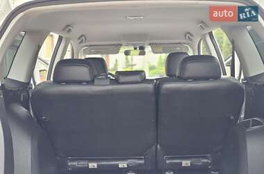 Внедорожник / Кроссовер Mitsubishi Outlander 2011 в 