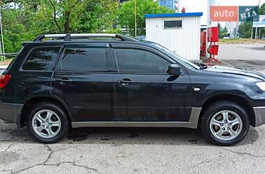 Внедорожник / Кроссовер Mitsubishi Outlander 2008 в 