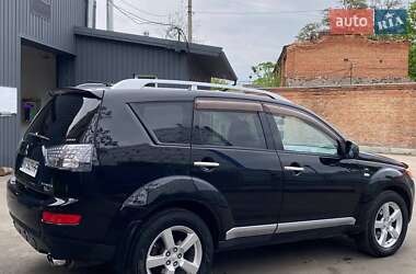 Позашляховик / Кросовер Mitsubishi Outlander 2007 в 