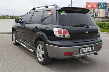 Позашляховик / Кросовер Mitsubishi Outlander 2003 в 
