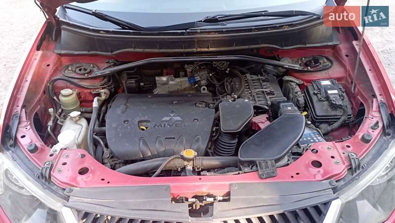 Внедорожник / Кроссовер Mitsubishi Outlander 2008 в Днепре