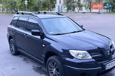 Внедорожник / Кроссовер Mitsubishi Outlander 2005 в Чернигове