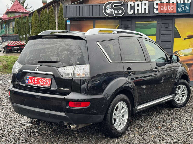 Позашляховик / Кросовер Mitsubishi Outlander 2010 в Стрию