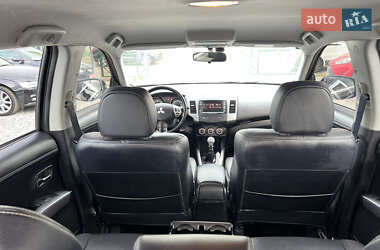 Позашляховик / Кросовер Mitsubishi Outlander 2010 в 