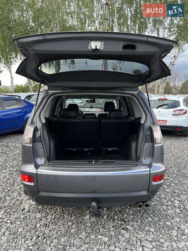 Внедорожник / Кроссовер Mitsubishi Outlander 2009 в Смеле
