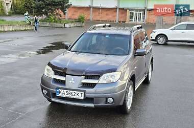 Позашляховик / Кросовер Mitsubishi Outlander 2006 в Києві
