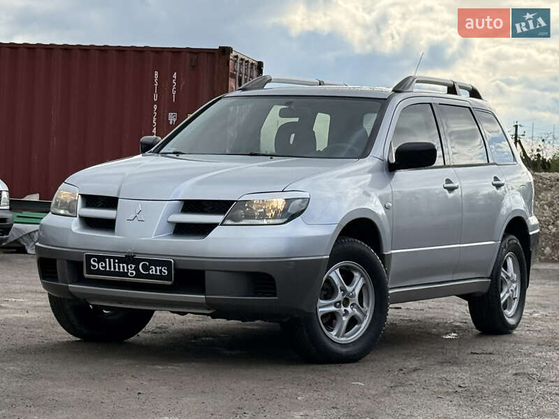 Позашляховик / Кросовер Mitsubishi Outlander 2003 в Рівному