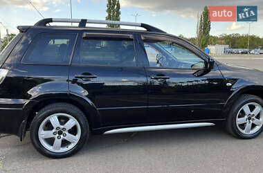 Позашляховик / Кросовер Mitsubishi Outlander 2007 в 