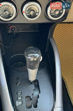 Внедорожник / Кроссовер Mitsubishi Outlander 2007 в 