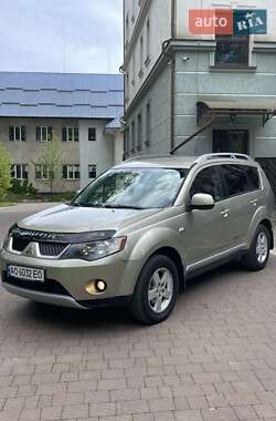 Внедорожник / Кроссовер Mitsubishi Outlander 2007 в Мукачево