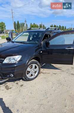 Внедорожник / Кроссовер Mitsubishi Outlander 2008 в 