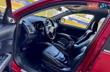 Позашляховик / Кросовер Mitsubishi Outlander 2010 в 