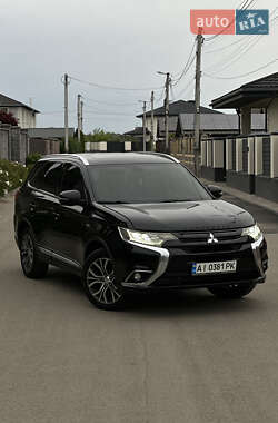 Внедорожник / Кроссовер Mitsubishi Outlander 2015 в Белой Церкви