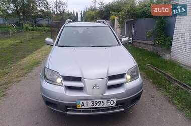 Внедорожник / Кроссовер Mitsubishi Outlander 2003 в Киеве