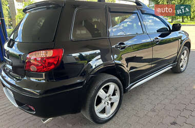 Внедорожник / Кроссовер Mitsubishi Outlander 2006 в 