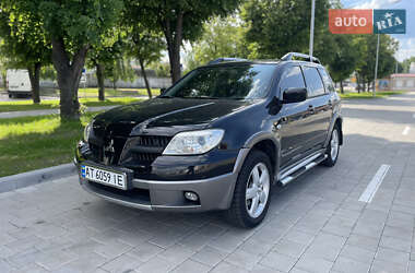 Внедорожник / Кроссовер Mitsubishi Outlander 2006 в Черкассах
