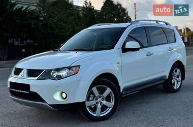 Позашляховик / Кросовер Mitsubishi Outlander 2010 в Охтирці