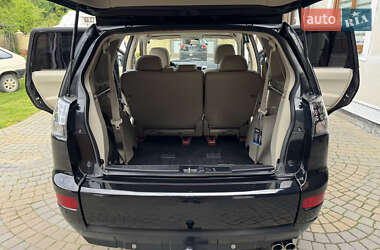Внедорожник / Кроссовер Mitsubishi Outlander 2009 в 
