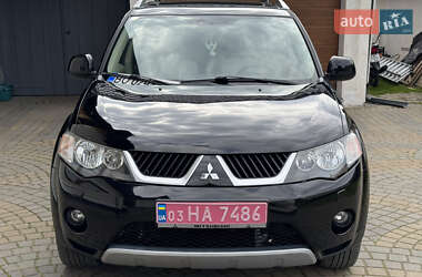 Внедорожник / Кроссовер Mitsubishi Outlander 2009 в 