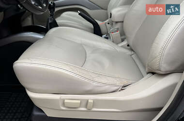 Внедорожник / Кроссовер Mitsubishi Outlander 2009 в 