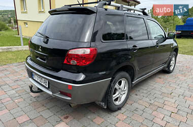 Внедорожник / Кроссовер Mitsubishi Outlander 2006 в 