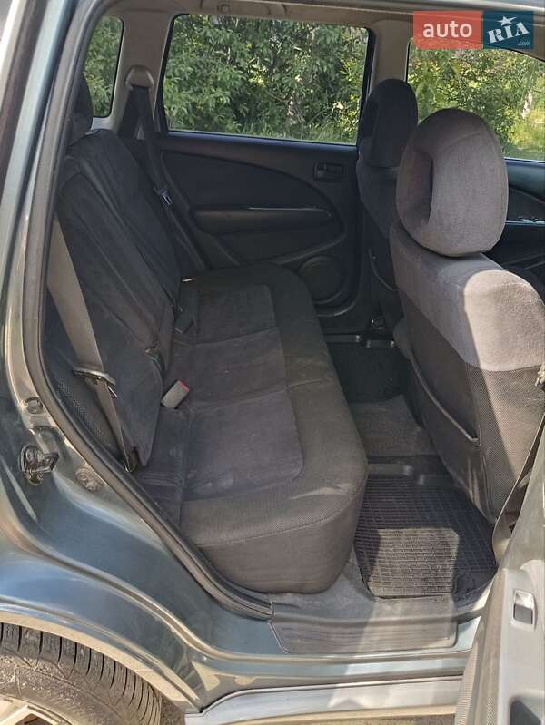 Позашляховик / Кросовер Mitsubishi Outlander 2003 в Харкові