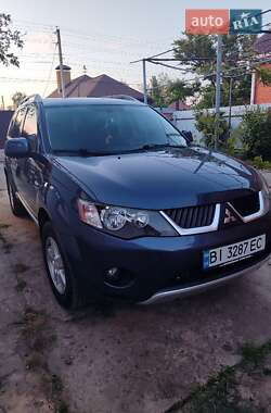 Внедорожник / Кроссовер Mitsubishi Outlander 2007 в Миргороде