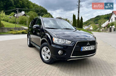 Внедорожник / Кроссовер Mitsubishi Outlander 2011 в Львове
