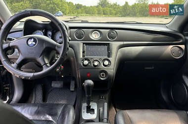 Внедорожник / Кроссовер Mitsubishi Outlander 2008 в 