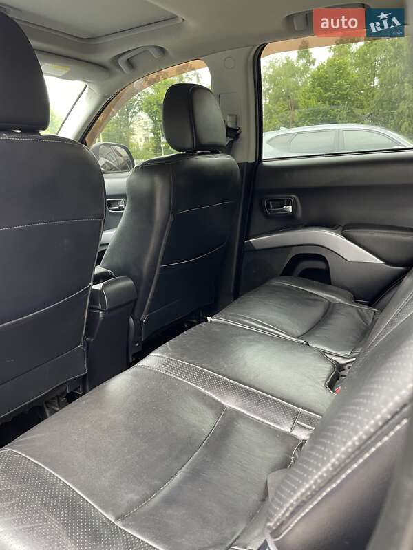 Внедорожник / Кроссовер Mitsubishi Outlander 2008 в Богородчанах