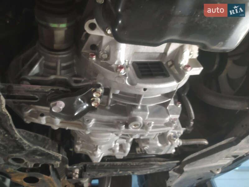Внедорожник / Кроссовер Mitsubishi Outlander 2019 в Полтаве