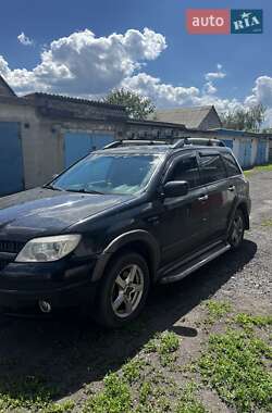Позашляховик / Кросовер Mitsubishi Outlander 2005 в 