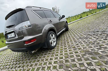 Позашляховик / Кросовер Mitsubishi Outlander 2010 в 