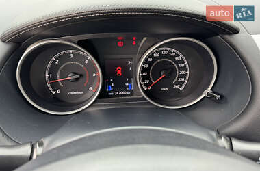 Позашляховик / Кросовер Mitsubishi Outlander 2010 в 